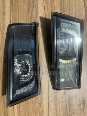 Suzuki Spacia Custom Dicky Door Lights