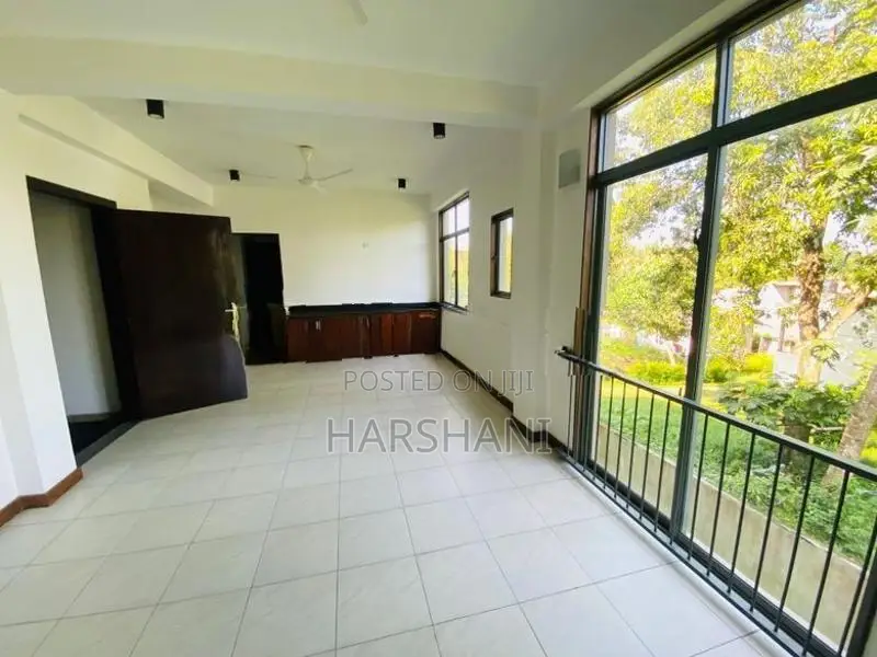 2 Bedroom Apartment for Long Term Rent as Office Purposes