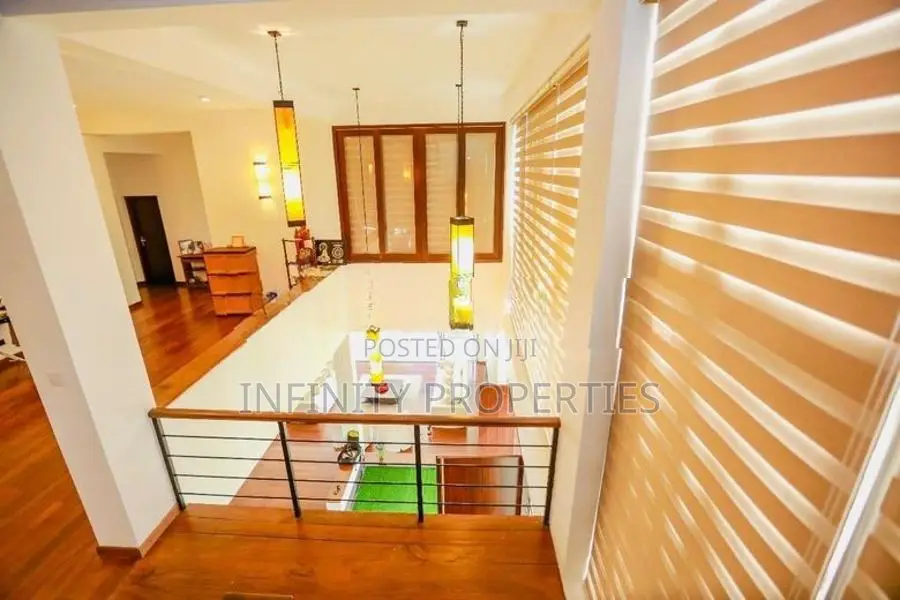 (Ip230) Morden Architectural Design Luxury House Located in Nugegoda.