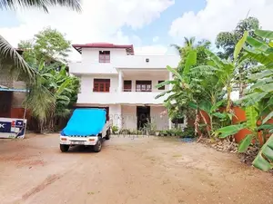 Two Storey House for Sale in Kottawa