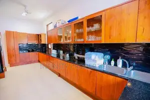 (Ip230) Morden Architectural Design Luxury House Located in Nugegoda.