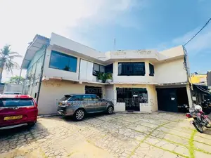 53 P 10000 Sq.Ft Building Sale At Near Belanwila Walking Path Dehiwala