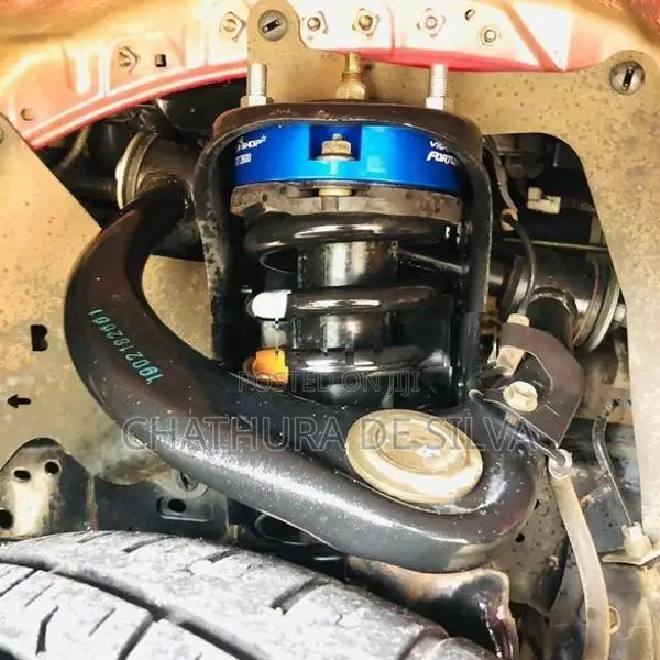 Hilux Shock Spacer