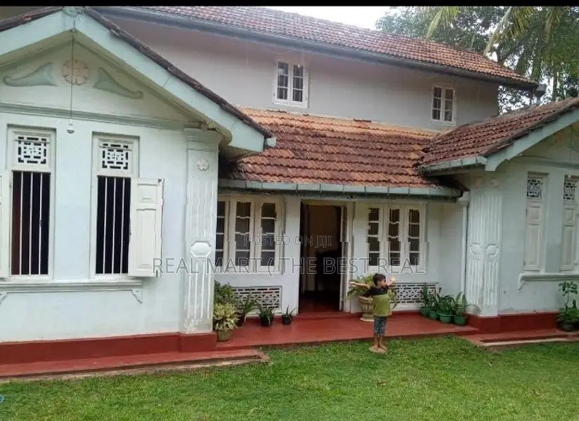 Kandy : 175P Hotel Mandiraya afor Sale in Harispaththuwa