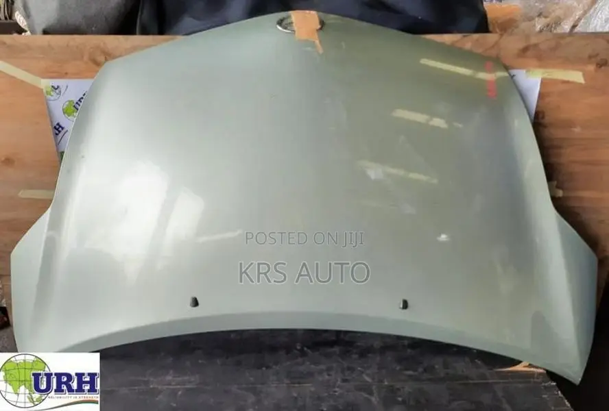 Toyota Prius NHW 20 Bonnet