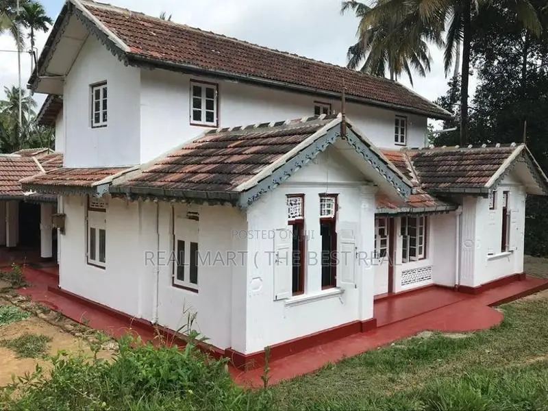 Kandy : 175P Hotel Mandiraya afor Sale in Harispaththuwa