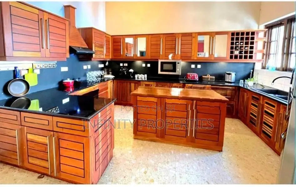 (ARN422) Architectural Design Super Luxury House for Sale in Nugegoda