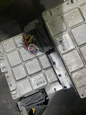 Toyota Vitz Ksp90 Engine Control (engine Ecu)