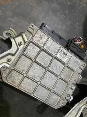 Toyota Vitz Ksp90 Engine Control (engine Ecu)
