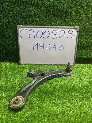 Suzuki WagonR (MH44S/2015) Lower Arm