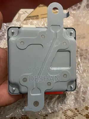 Toyota Voxy Hybrid Battery ECU