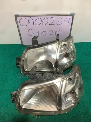 Toyota Townace (S402) Head Lamp