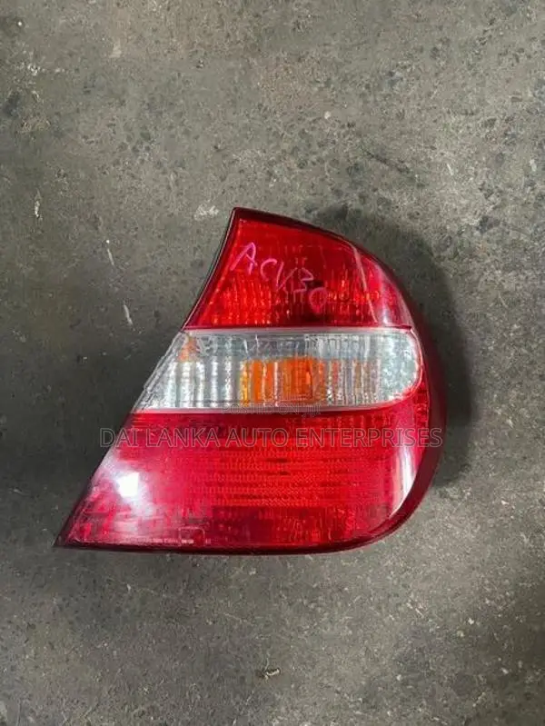 Toyota Camry ACV30 Tail Light