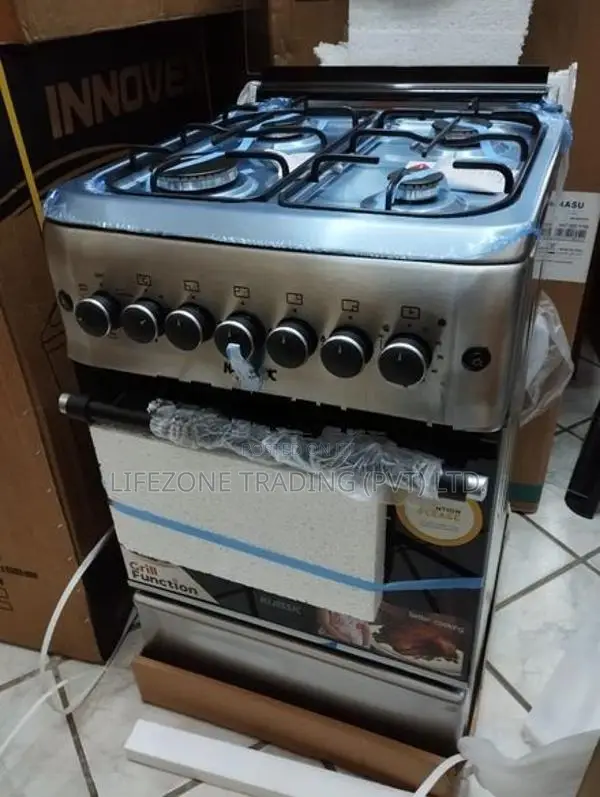 4 Gas Burner Freestanding Cooker with Oven (Gas)