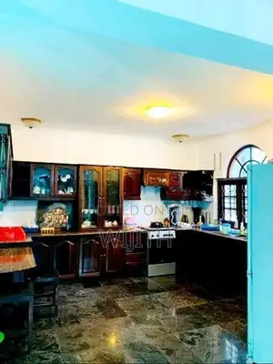 Three Storey House for Sale in Battaramulla