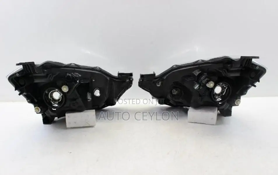 Daihatsu Mira Head Light Headlight Lamp Headlamp