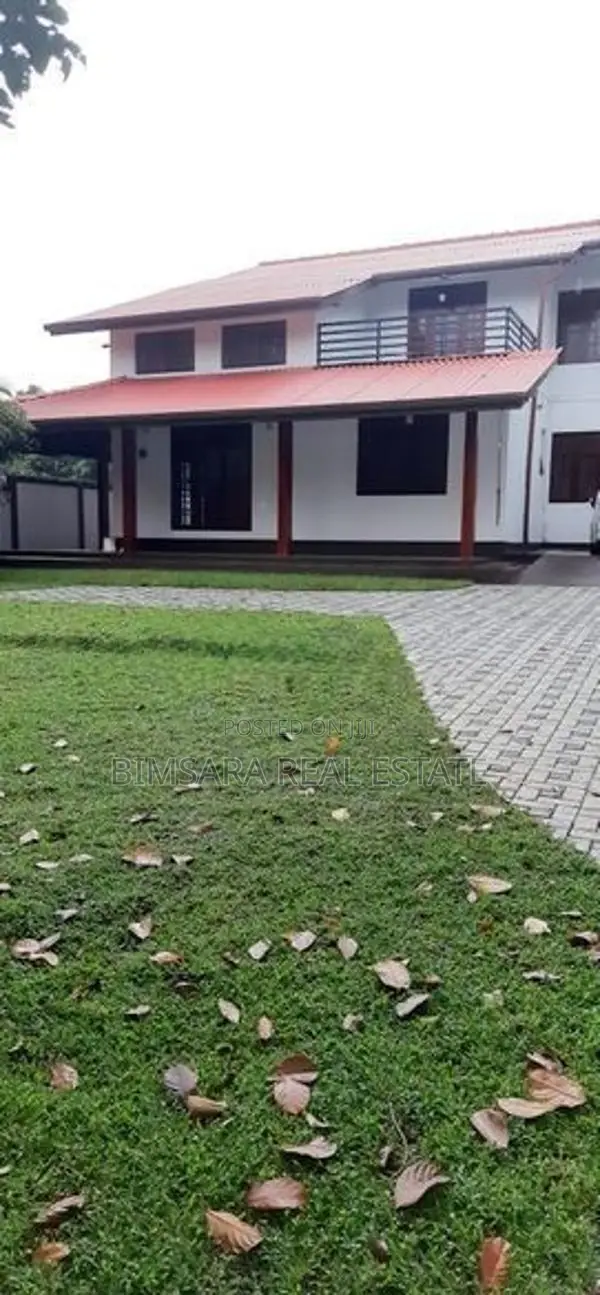 4BR House for Sale in Subasadaka Mawatha, Pitakotte (SH 15086)