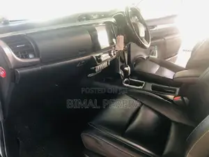 Toyota Hilux V Grade 2018