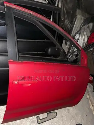 Toyota IST NCP 60 Front Right Door Panel