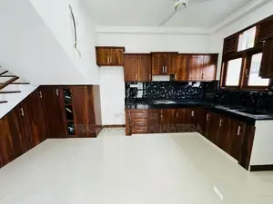 Brand new super house in piliyandala colombo 120 road
