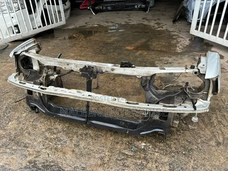 Toyota Vista CV40 Nose Cut Panel