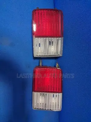 Suzuki Every DA 17 Tail L R