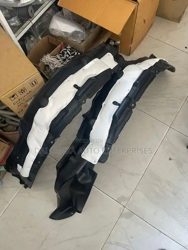 Toyota Prado 95 Fender Inner Cover Set