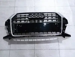 Audi Q3 Shell