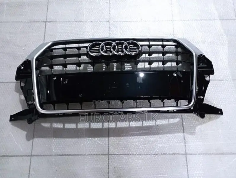 Audi Q3 Shell