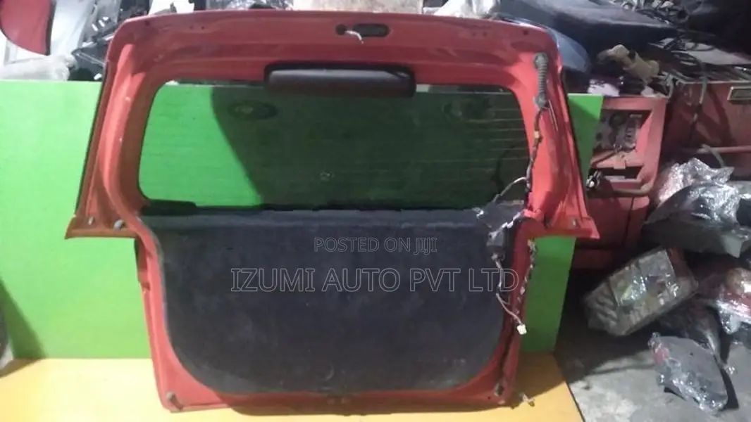 Mazda Demio Dy5W Dicky Door