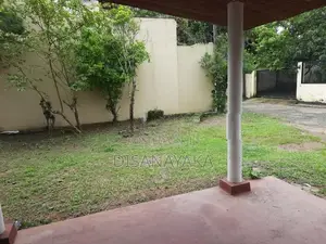 Two Story House for Sale Ds1559