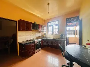 02 Story Villa Sale at Koswatha Battramulla
