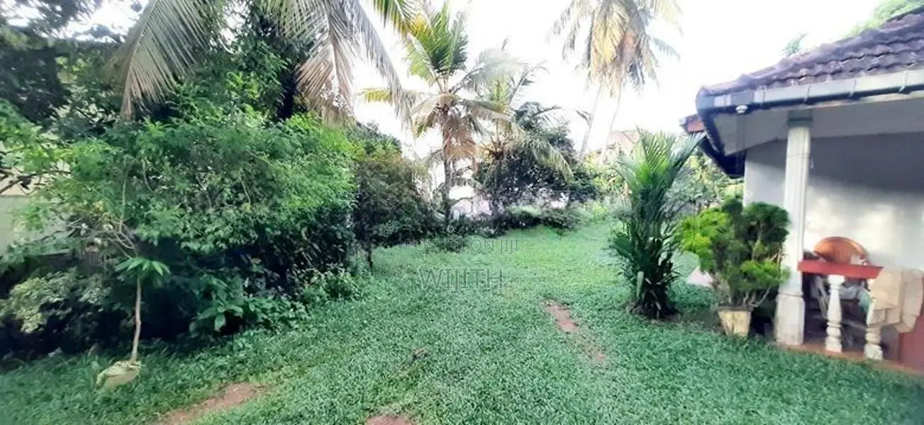 Land for Sale in Maharagama Pamunuwa