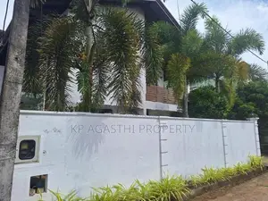 Luxury House for Sale in Kottawa