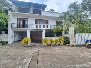 Furnitured House for Sale in Battaramulla