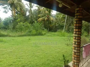 Land for Sale in Kandy Gurudeniya.