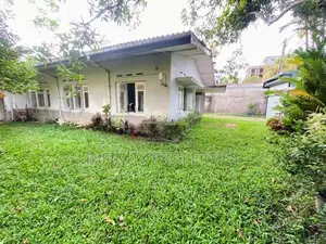 (ARN555) 20.5P Land with House Sale at Koswaththa Nawala