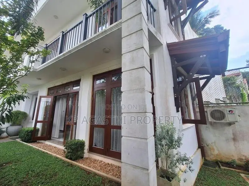 Furnitured House for Sale in Battaramulla