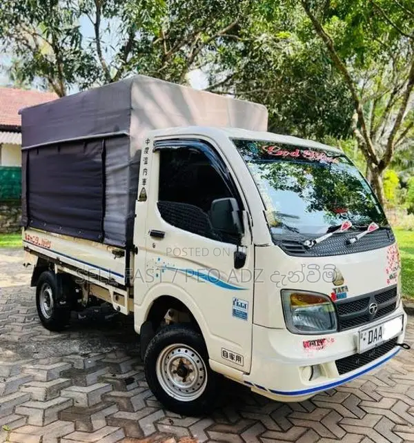 Tata Dimo Batta Lorry EX 2 2015