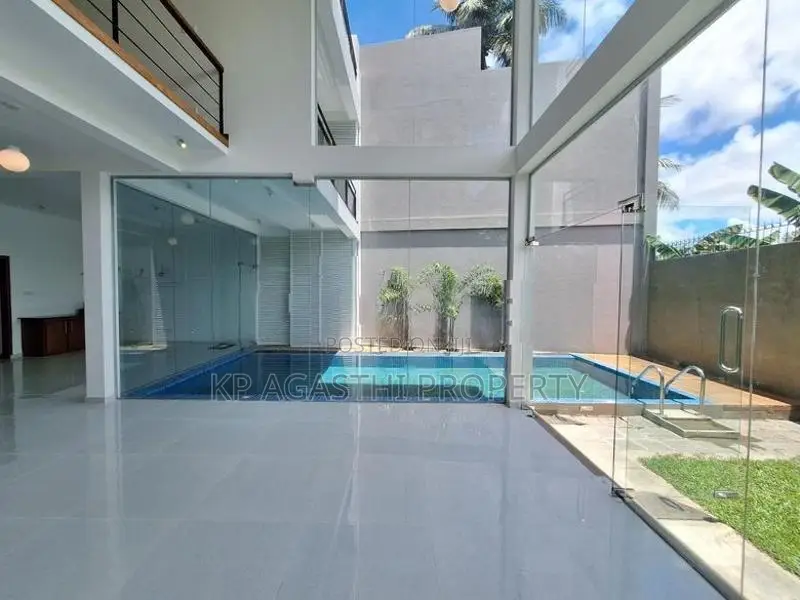Maharagama Junction House for Sale