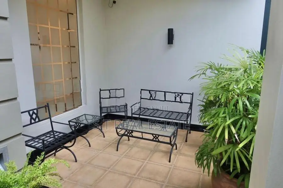 Luxury Three Storey House for Sale in Nawala