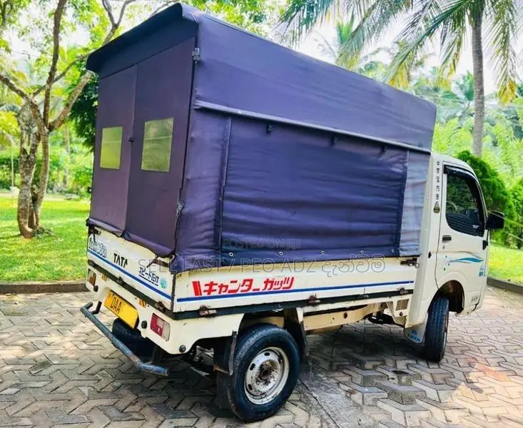 Tata Dimo Batta Lorry EX 2 2015