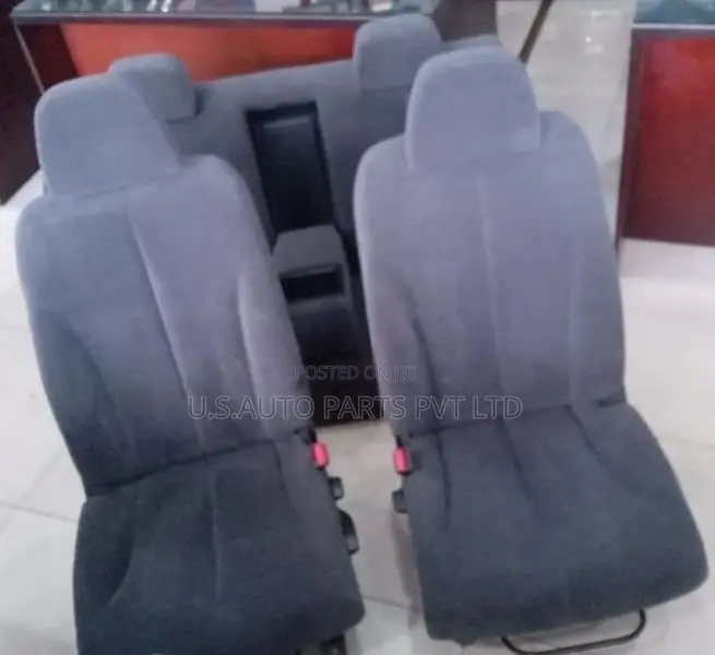Nissan Tiida SC11 Year 2010 Model Seat Set