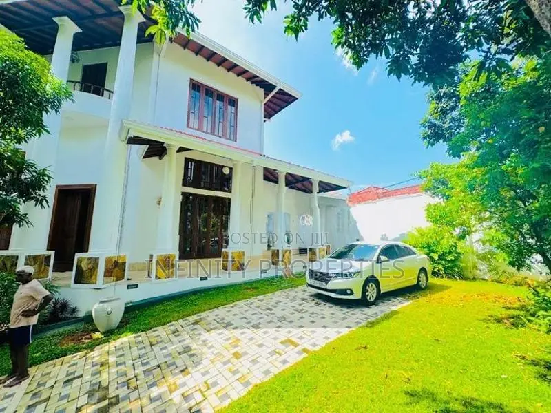 (AFA813) Architectural Design Super Luxury House for Sale in Nugegoda