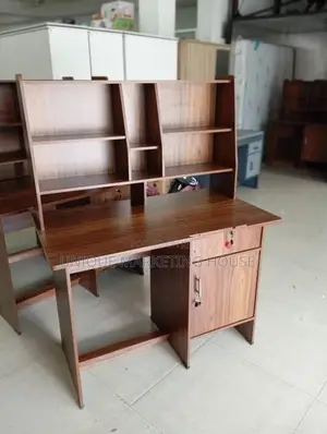 Modern 3.5x2ft Hi-Rk Study Table