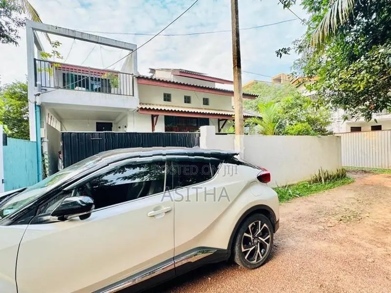 Two Story House in Madiwela for Sale