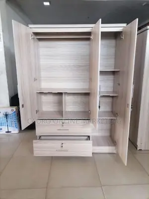 New Melamine 3 Door Wardrobe 6 X 4 Ft