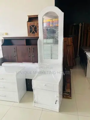 Modern Mdf Smart Blk & White Dressing Tables