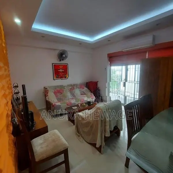 Luxury Apartment for Sale with Furniture in Thalawathugoda Town(ID:TH1