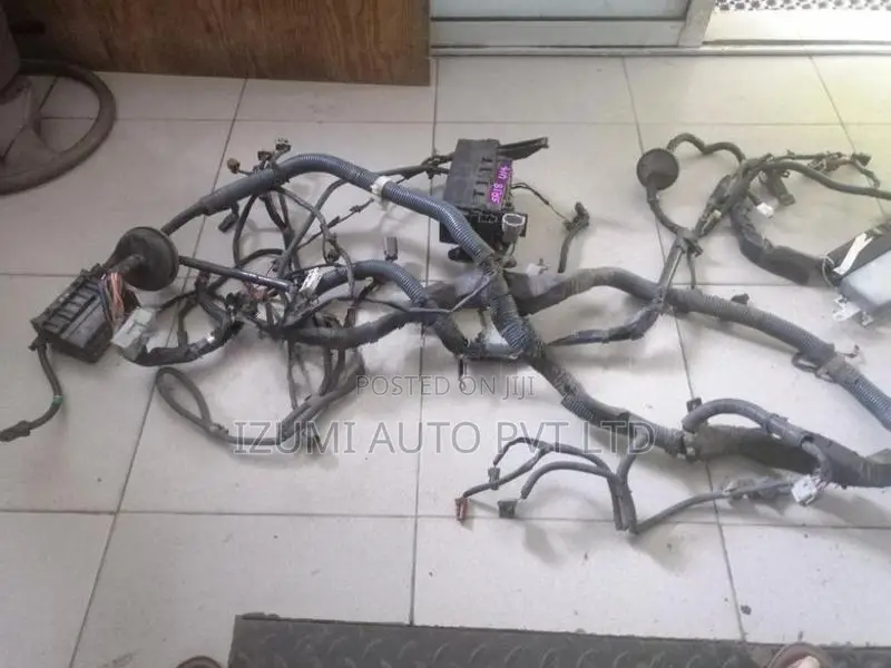 Nissan Bluebird U14 SR18 Engine Room Wireharnesses